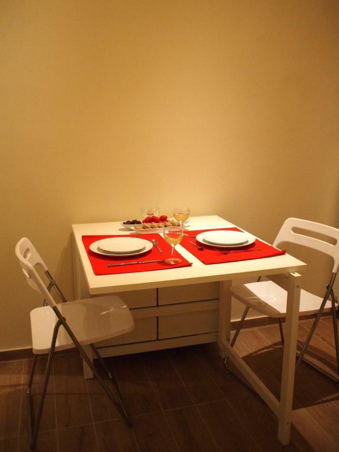 Ferienwohnung Cosy Flat Posh Quartier Kolonaki Athen Exterior foto